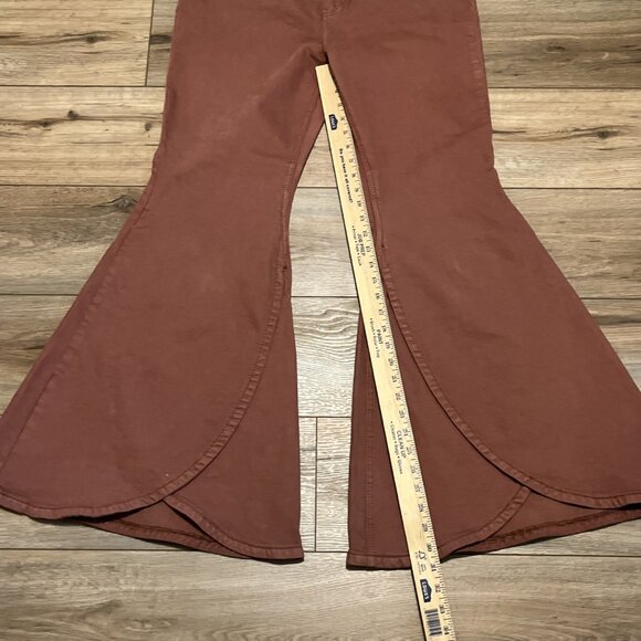 Shyanne Tulip Hem Super Flare Jeans SZ 33 x 32 Red Clay Brown High Rise Stretch - Picture 5 of 13